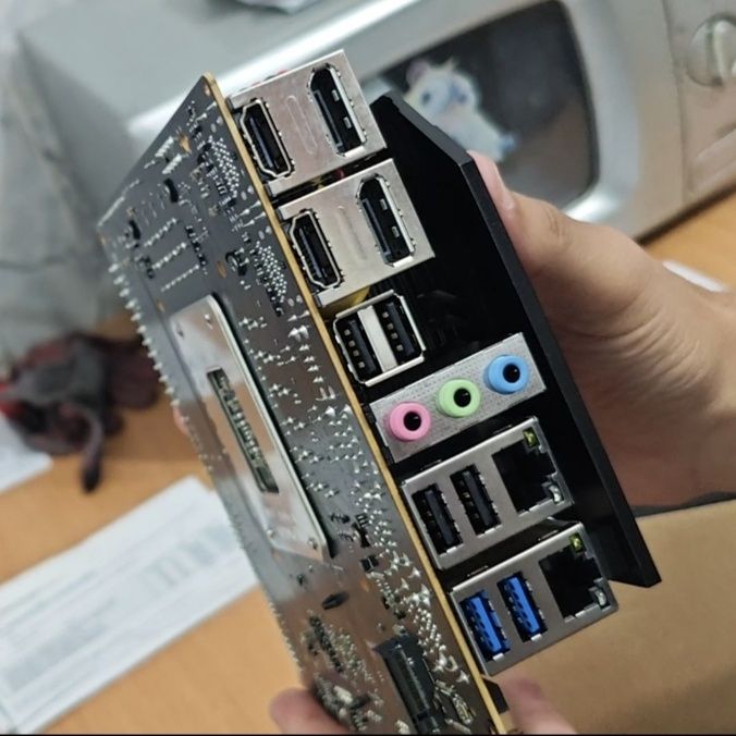 MAXSUN MS-Challenger B760ITX D5 (LGA1700) - mini ITX материнская плата