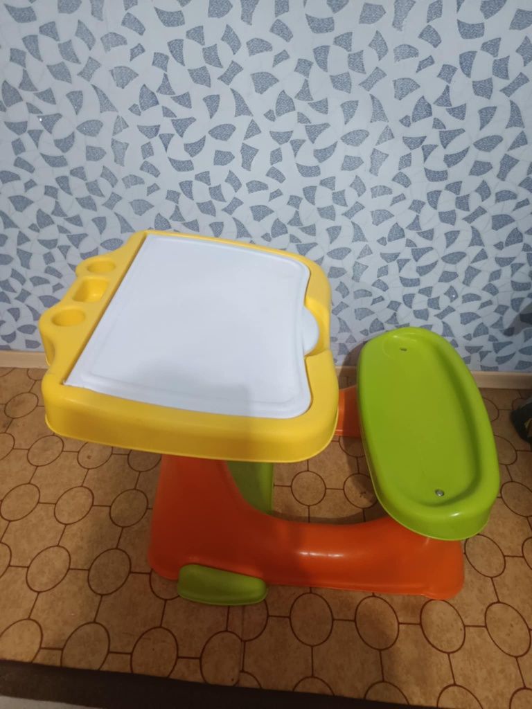 Продавам детски принадлежности за игра
