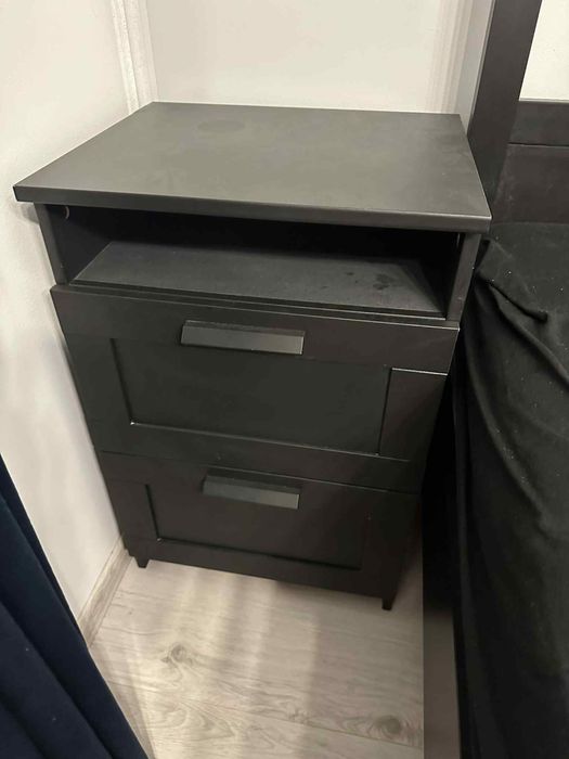 Pat 180x200 cu noptiere si banca fara saltea