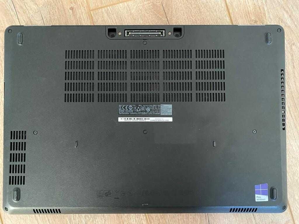 Laptop Dell Latitude  E5570 - CPU i5-6300U, 12 GB RAM,  SSD 240GB