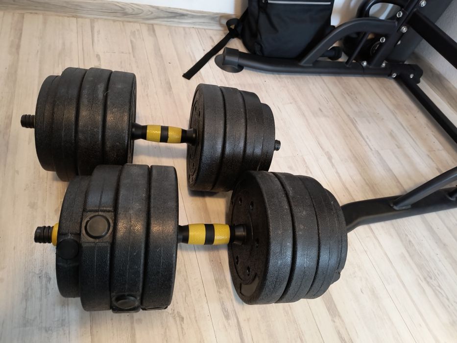 Vând Gantere 20 kg bucata