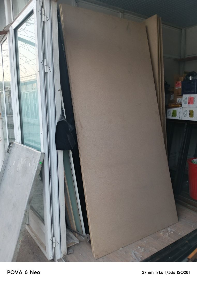 Продам ДСП в хорошем состоянии