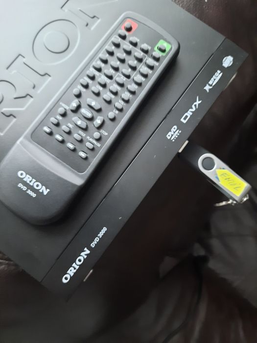 Vând DVD Orion MPEG 4