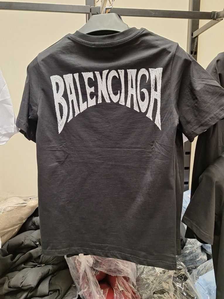 Balenciaga нова маркова тениска