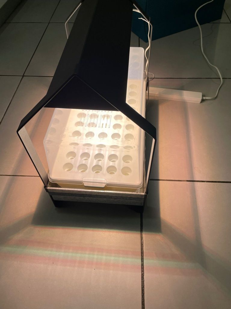 Mini sere IKEA cu lumina si incalzire, 50 x 25 cm