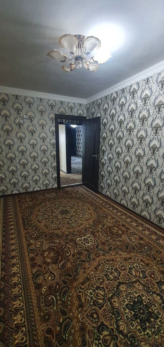 3 хоналик 2 этаж Бухоро Шахарда Кайим муртазо кучасида