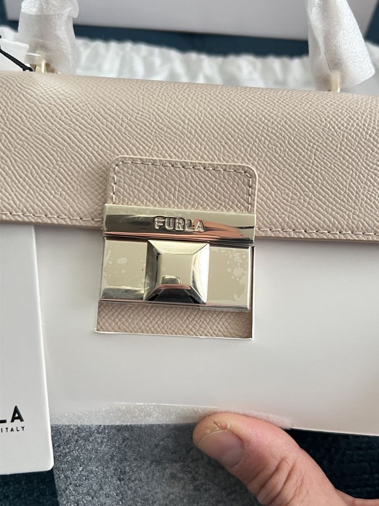 FURLA VENERE Ballerina.100%.ориг. С етикети,сериен номер,всичко от до