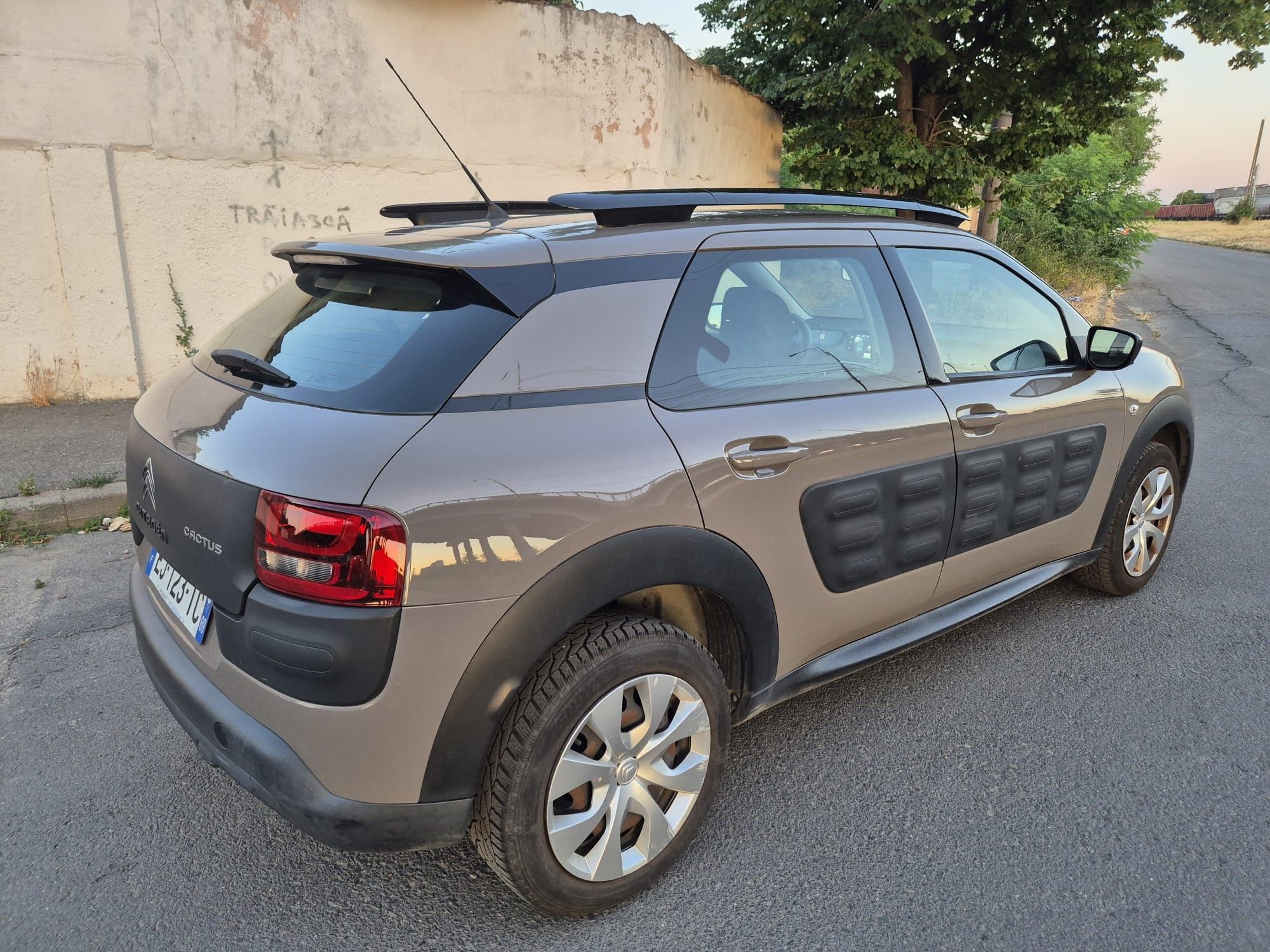 Citroen C4 Cactus 1,2b euro6 pret 5700€