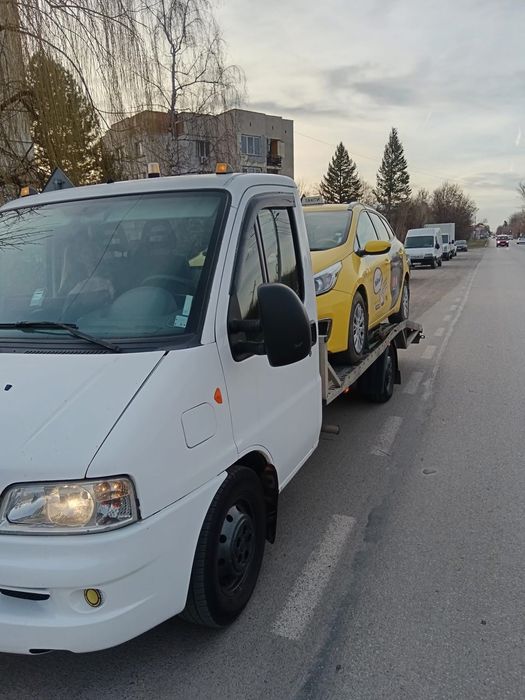 Продавам Пътна помощ Citroen jumper