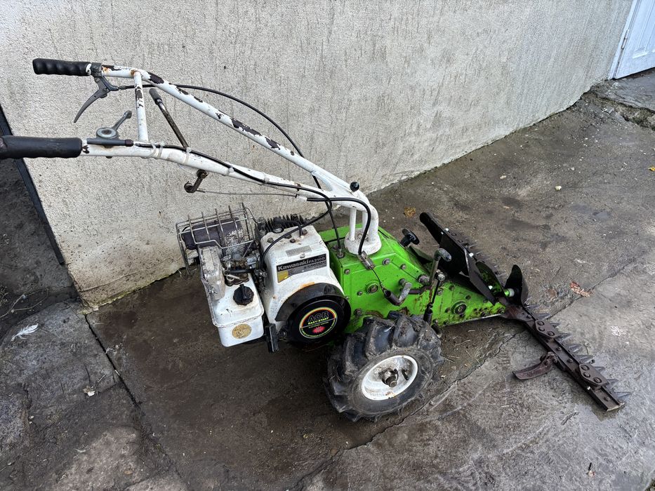 Cositoare iarba motor Kawasaky