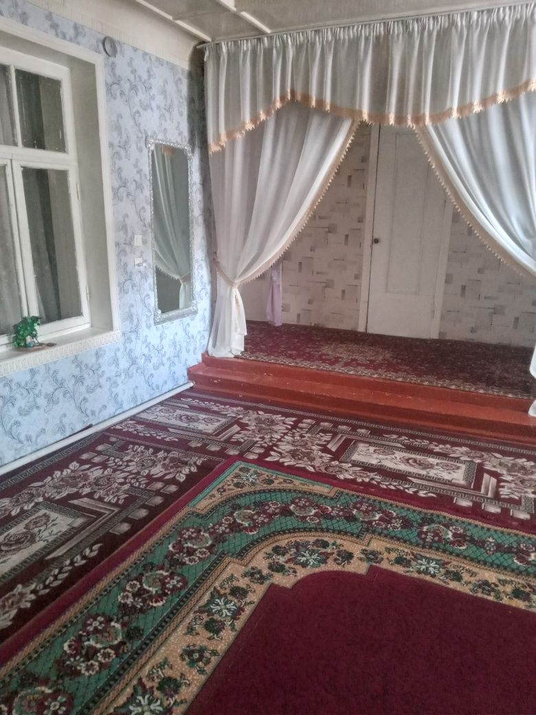 Продается дом 6 сот на Мирзо улугбекском районе
