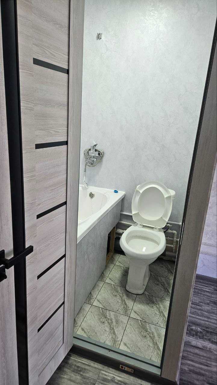1 комнат. Чиланзар-7 Кв. Общежитие 18 м2. С Балконом.