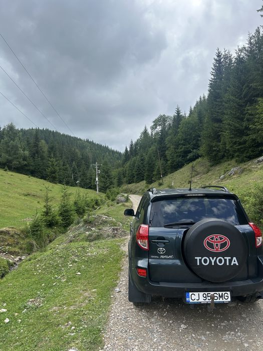 Vand / schimb toyota rav 4 4x4