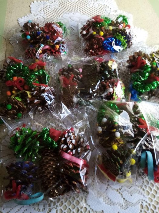 Ръчноизработени украси