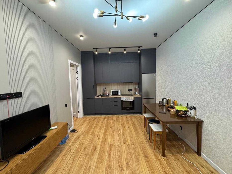 2 комн. Дом 2025 г. Потолки 3 м., свежий ремонт, ипотека, рядом Binom