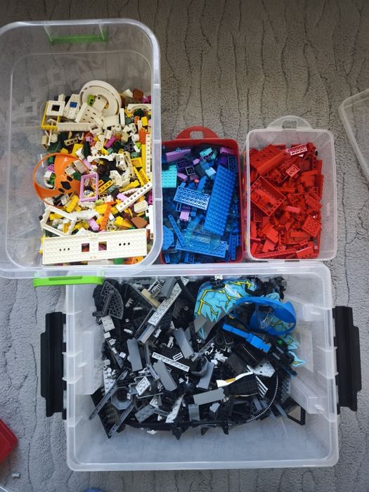 Lego различни части