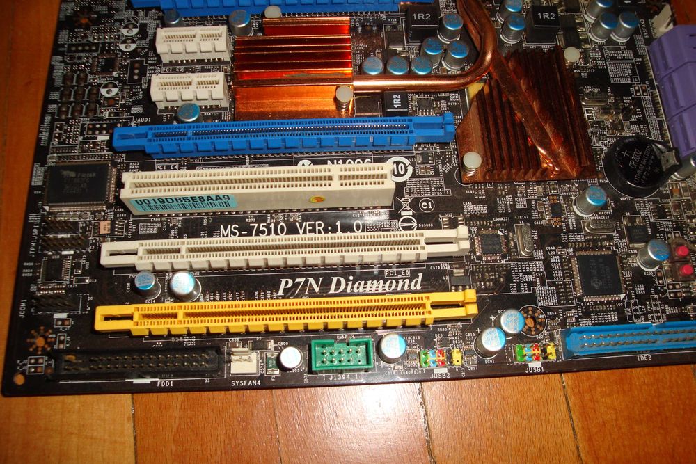 placa de baza retro vintage msi p7n diamond model dosebit