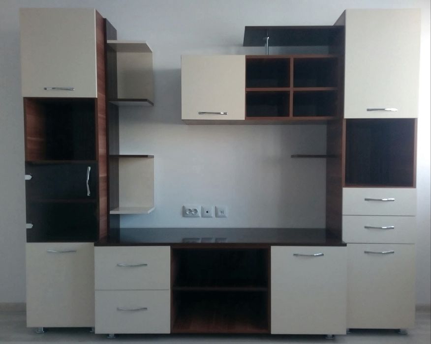 Vand mobila sufragerie