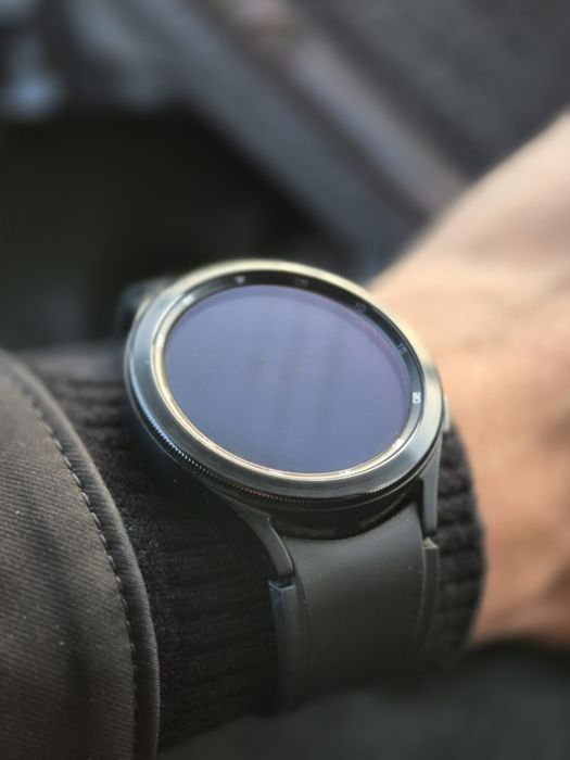 Часы Galaxy watch 4 classic