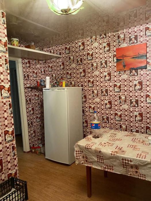 Продом 3 х комнатную квартиру