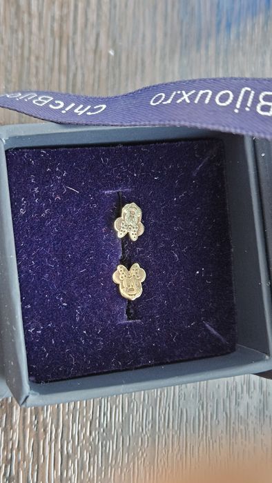 Cercei bebelus din aur