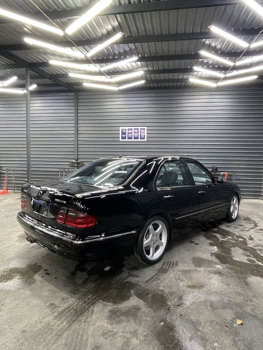 Mercedes W210 e55 AMG