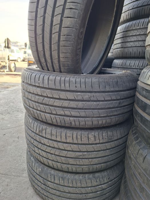 Kumho Ekista  235/45/18