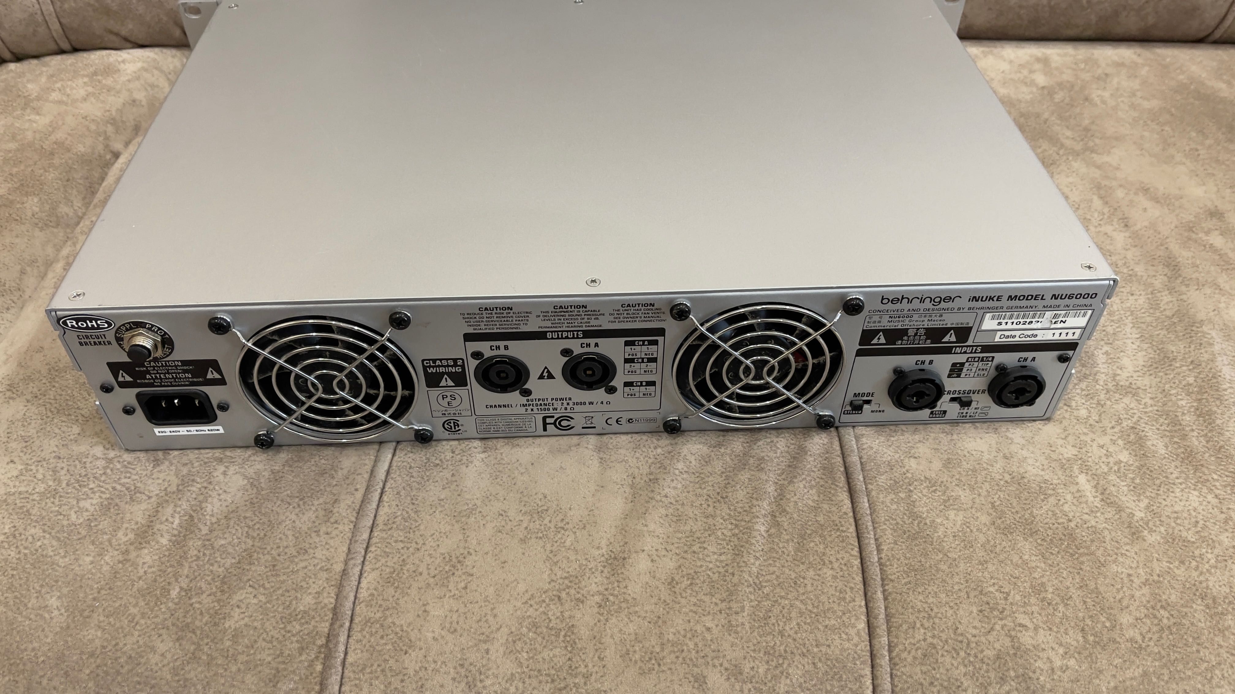 Behringer iNuke NU6000