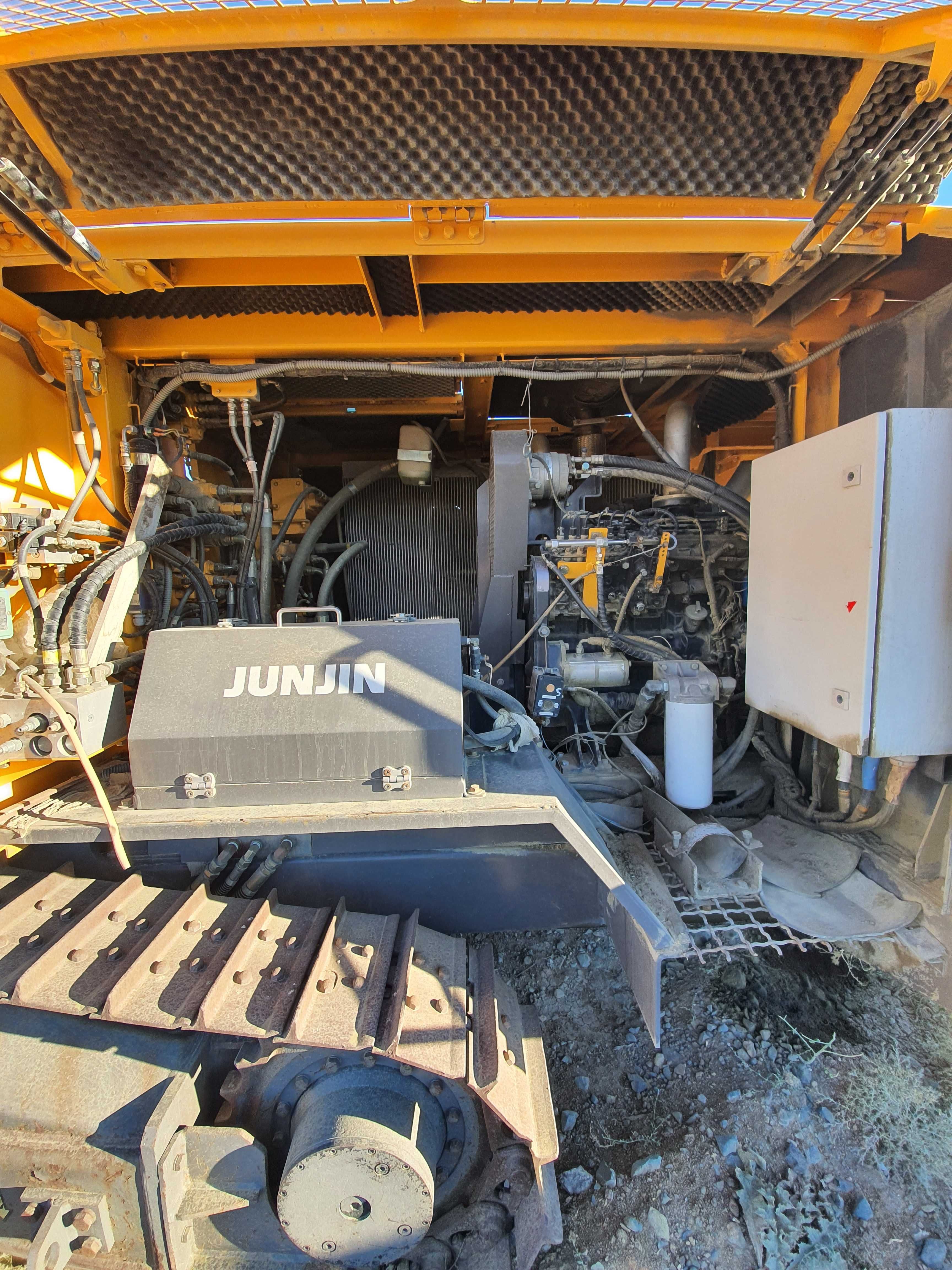 Перфораторная буровая установка JUNJIN JD1300E
