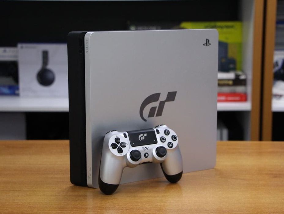Playstation 4 Slim 1 Tb Limited Grand Turismo edition