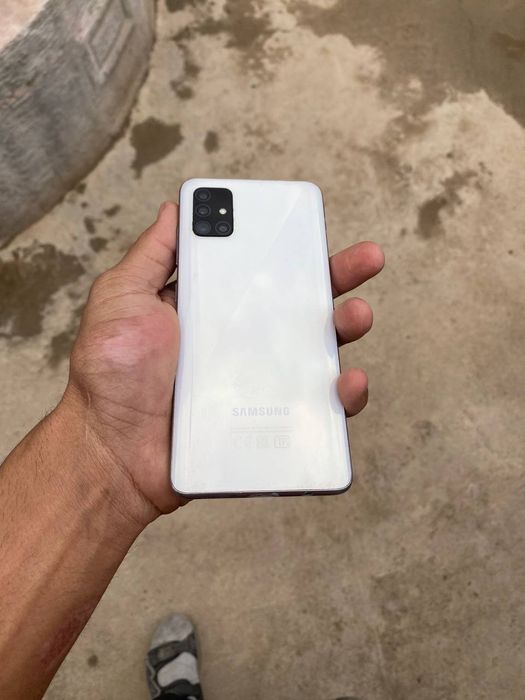 Samsung a 51 xotira 6/128 xolati edial