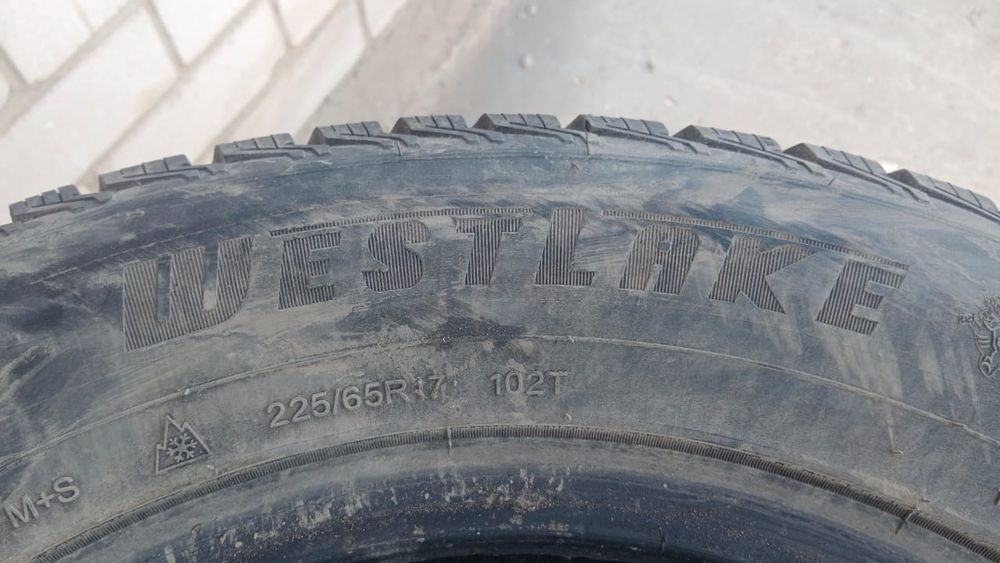 Продам покрышки в новом состоянии