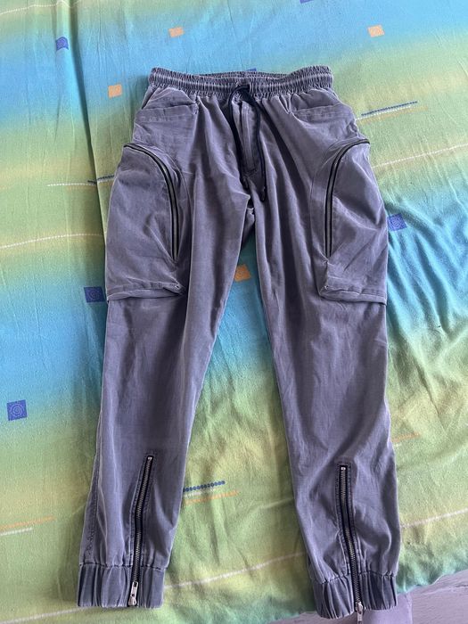 Панталон на марката Luda