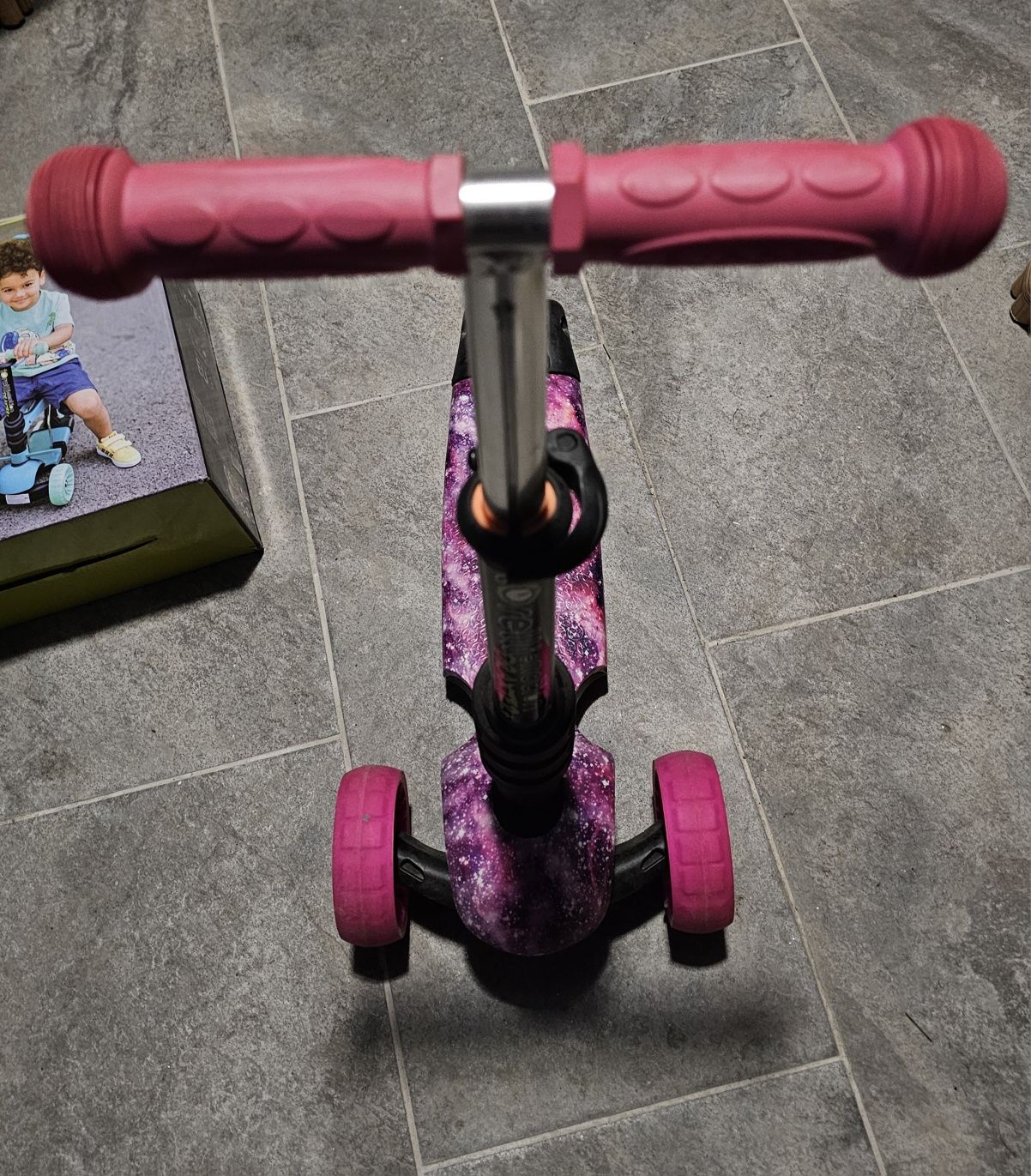 Tricicletă cu scaun Lorelli - Draxter Plus Pink Galaxy