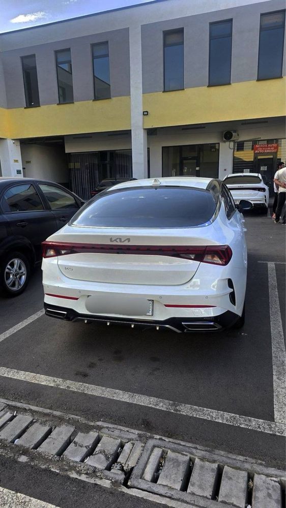 Kia K5 2.5L kredit naxt nasiya savdo