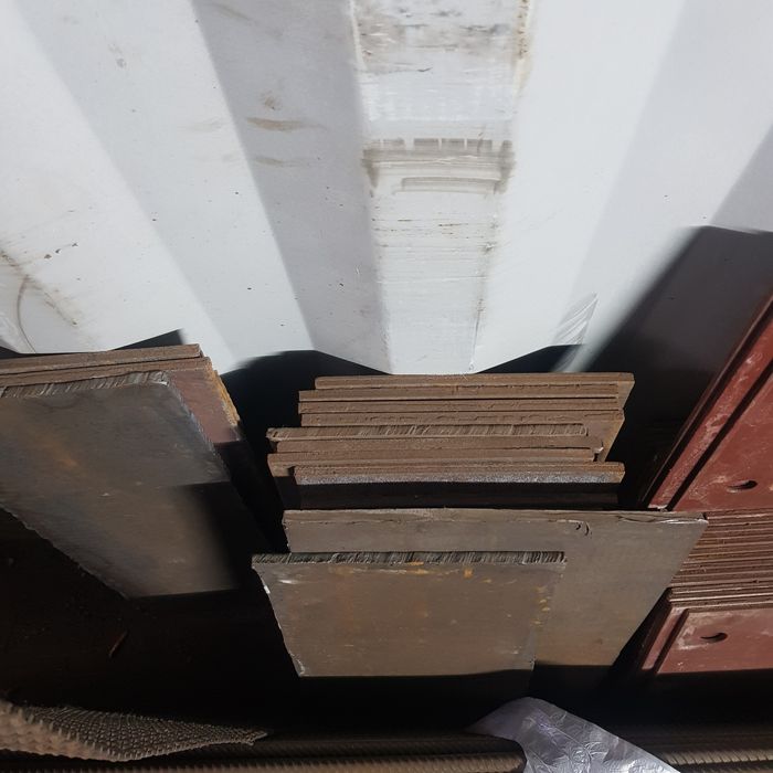 Лист     стальной