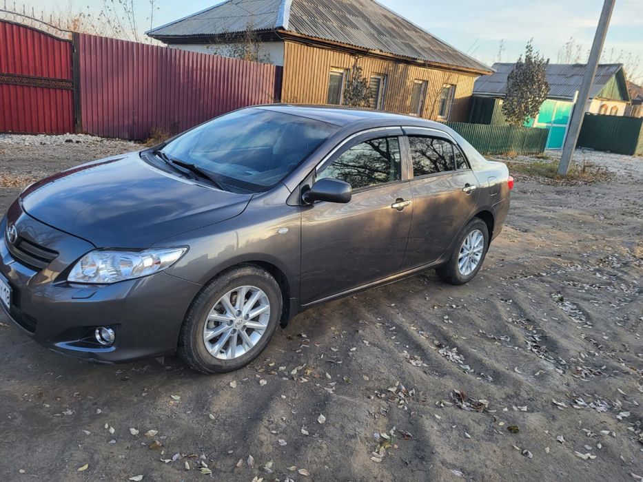 Продам машину Toyota Corolla.