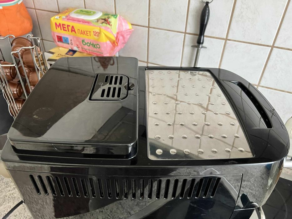 Кафемашина DeLonghi Magnifica S – Отлично състояние