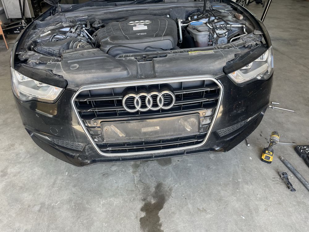 Far stanga / dreapta halogen Audi A5 facelift 2012+ / complet
