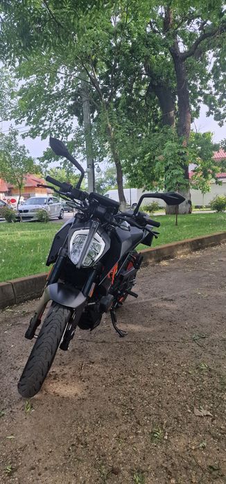 Ktm duke 125 2023 (nu yamaha , honda , cbr,mt,yzf)