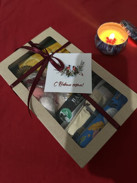 Подарочные боксы на Новый год