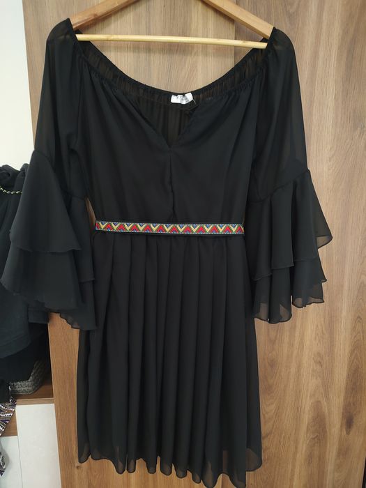 Rochie neagra scurta din voal