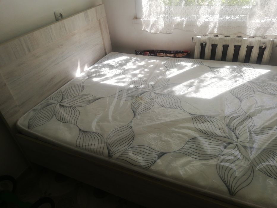 продажа мебели. Спальная кровать