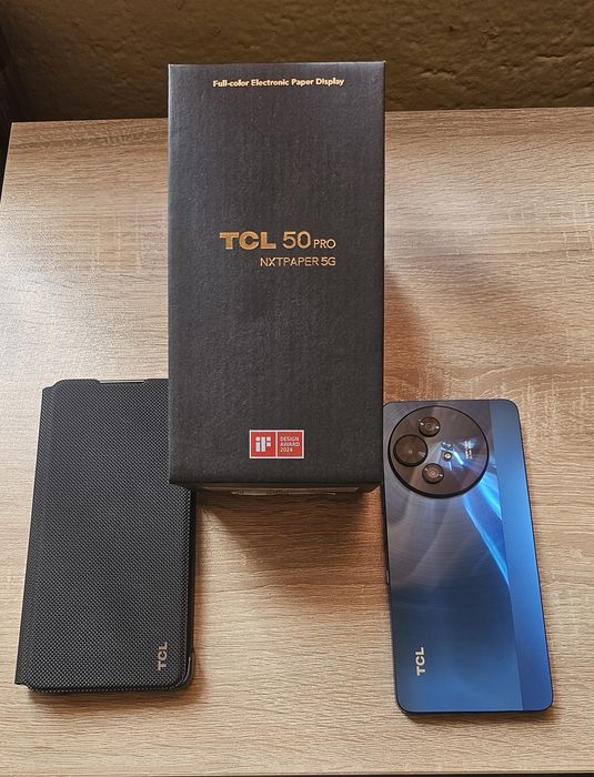 Чисто нов Телефон  5G TCL 50pro  512 Gb 8+8 ram