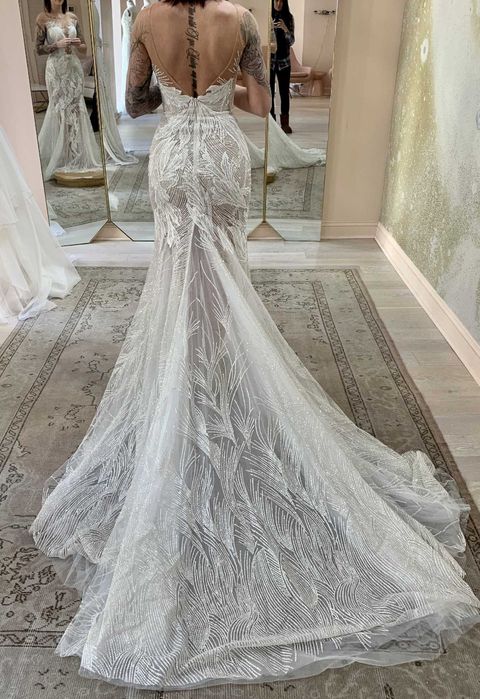 Vand rochie de mireasa tip sierna Milla Nova model Deila