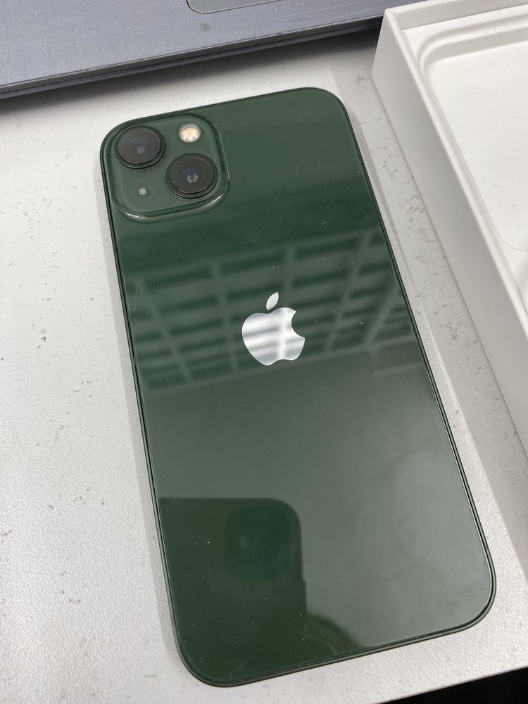 Смартфон Apple 13; 128Gb зелёный; емкость 91