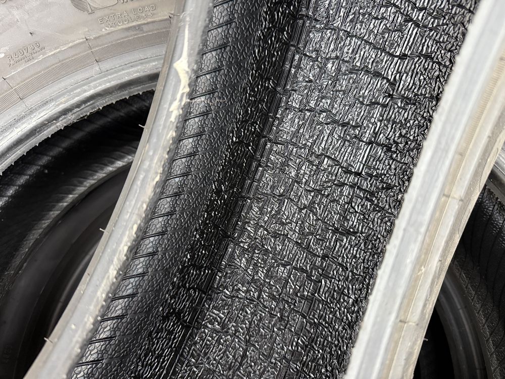 4бр. Отлични Зимни Гуми С Борд 205/60R/16 -PIRELLI- DOT:4423-7.6м+4.6м