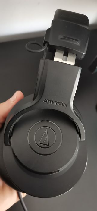 Audio-Technica ATH-M20x Студийни Слушалки