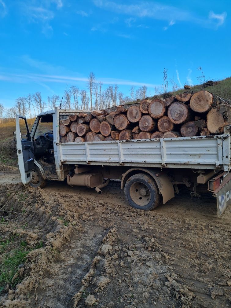 Lemne de foc  la comandă