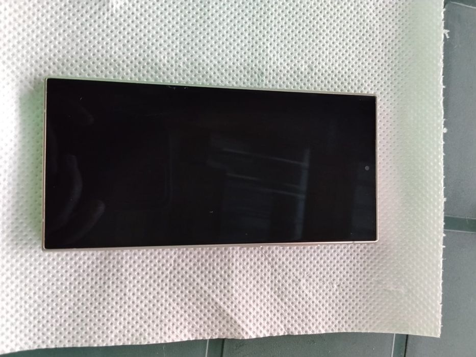 Vand /schimb S24 Ultra 256gb